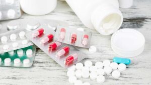Sådan skaber du overblik over medicin og piller i hjemmet